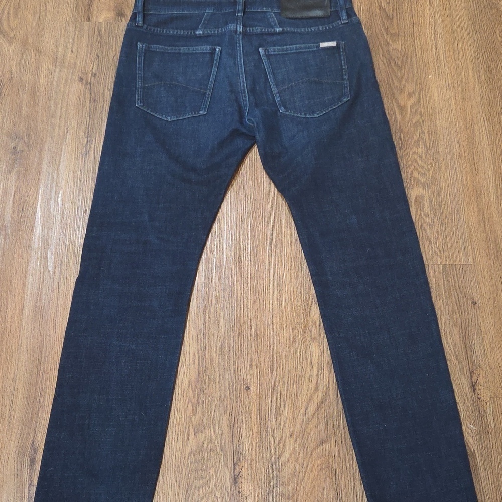 Armani Exchange Women's Deep Indigo Slim Jeans 31R low waist. - Picture 5 of 16